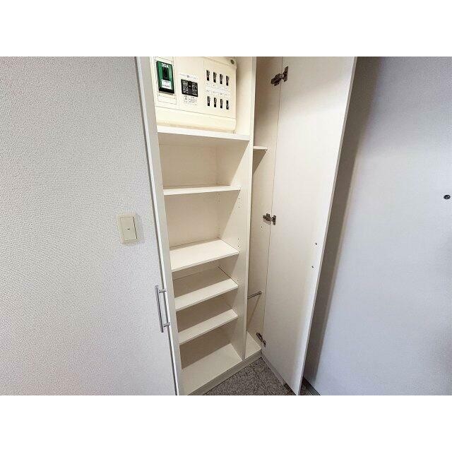 (玄関)