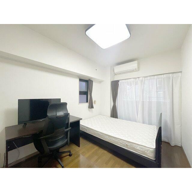 (居間)
