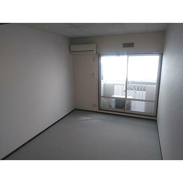 洋室(居間)