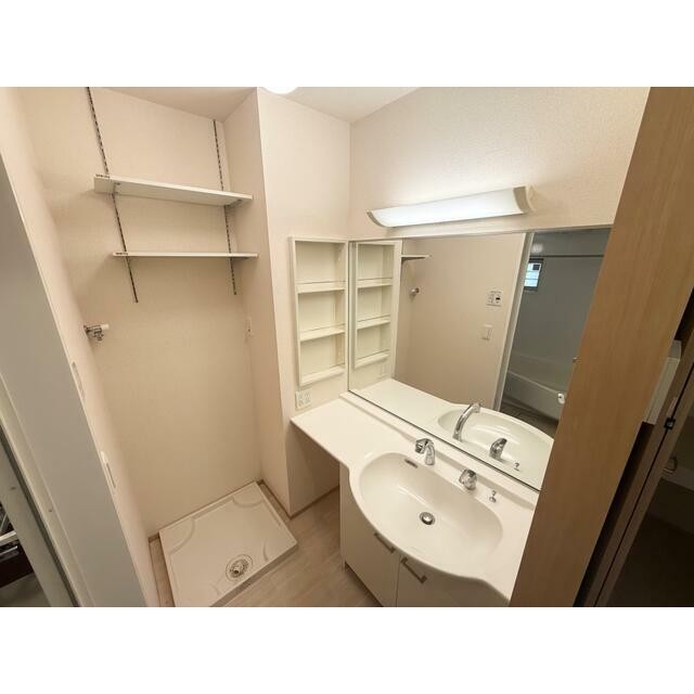 ※写真は同間取別室のものになります。(内装)