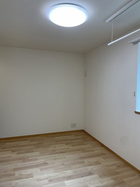 (居間)