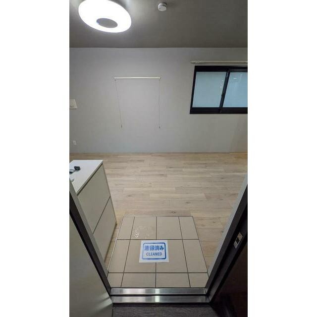 (玄関)
