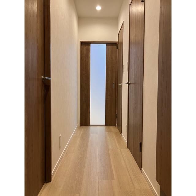 (玄関)