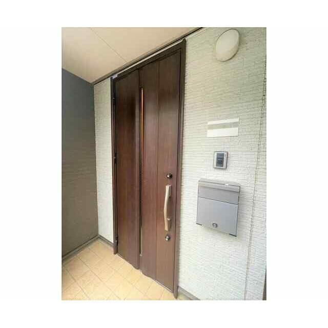 (玄関)