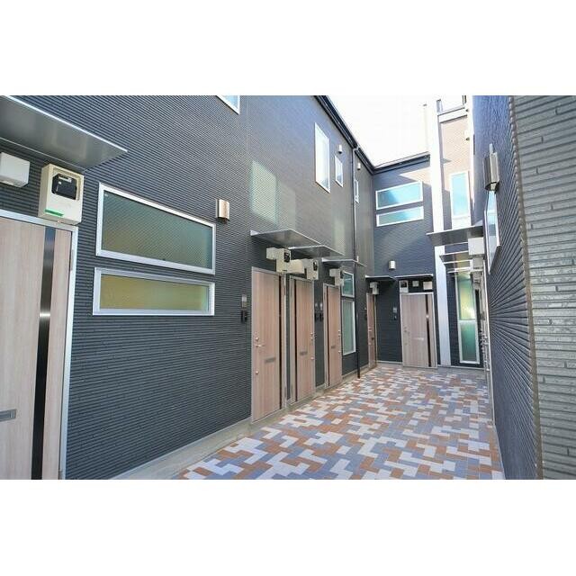都会の雑踏を忘れさせてくれる閑静な住宅街♪(外観)