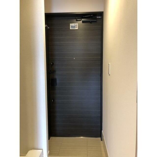 (玄関)