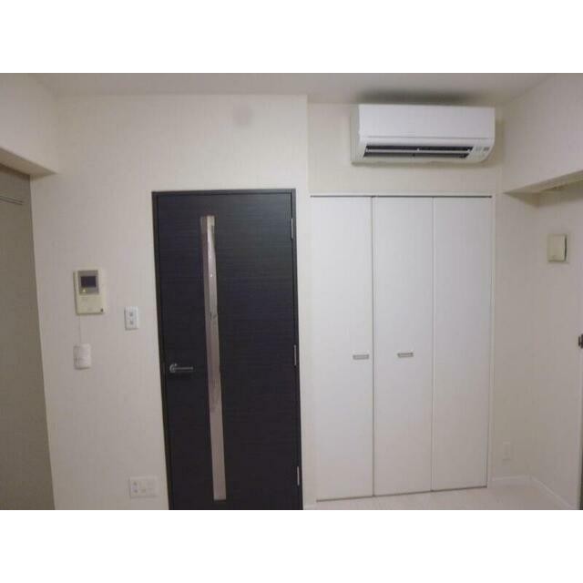 (居間)