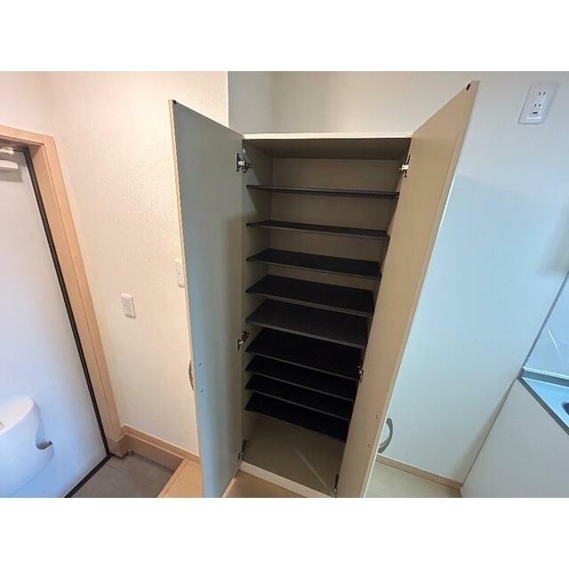 (玄関)