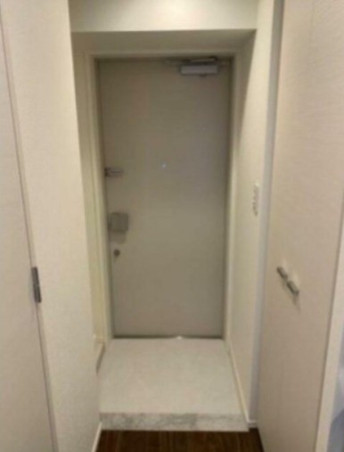 ※同仕様写真(玄関)