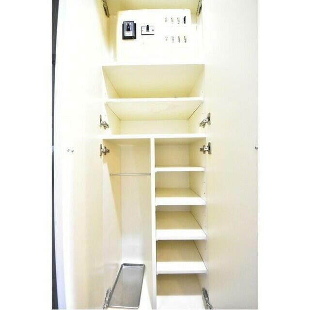 (玄関)