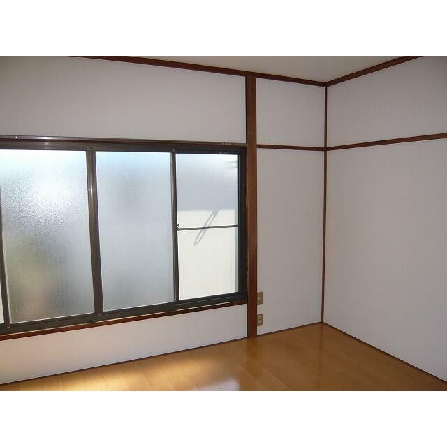 (居間)