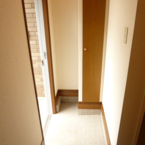 (玄関)