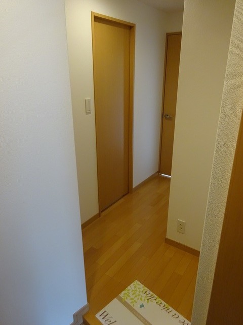 (玄関)