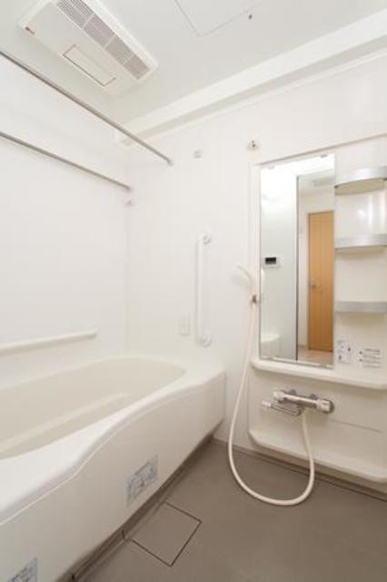 ※写真は同タイプ住戸です。(風呂)