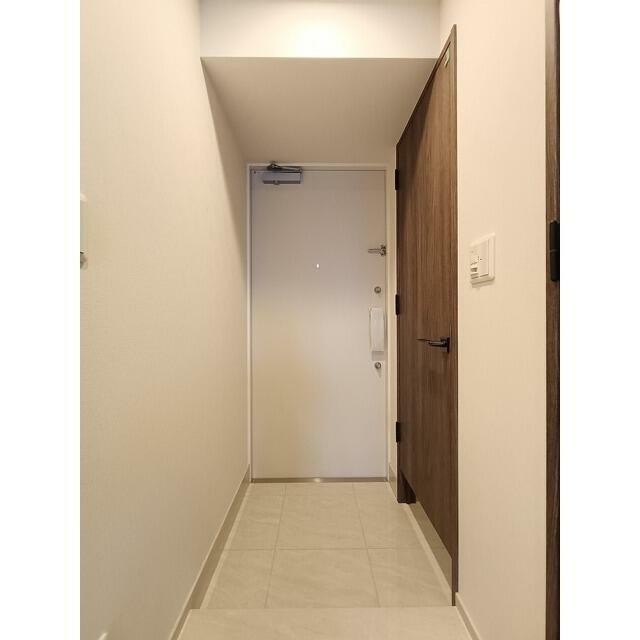 (玄関)