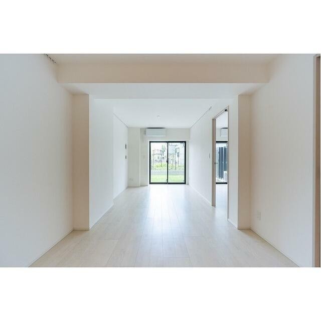 (居間)