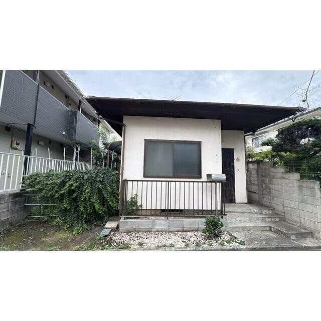 世田谷区宮坂3丁目 【賃貸居住】一戸建