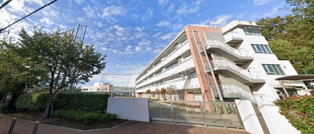 世田谷区立桜木中学校（経堂）（1356m）(周辺)
