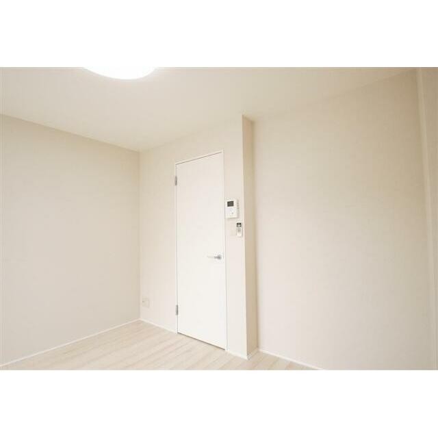 (居間)
