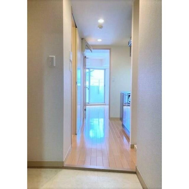 (玄関)