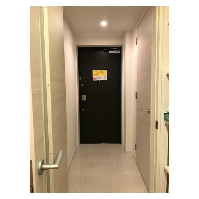 (玄関)