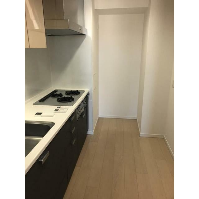 ※写真は同タイプ住戸です。(キッチン)