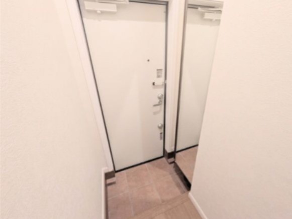 (玄関)