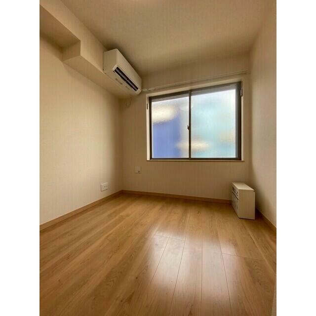(居間)