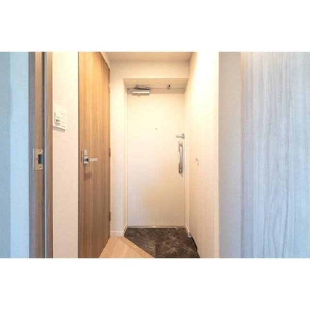※同仕様写真含む(玄関)