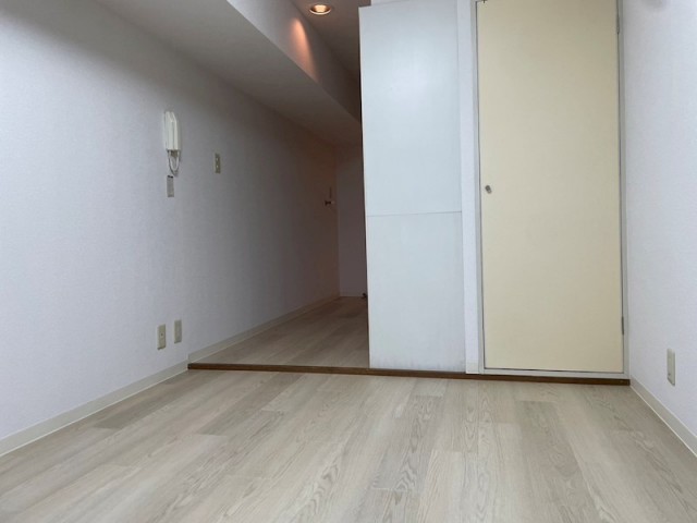 (居間)