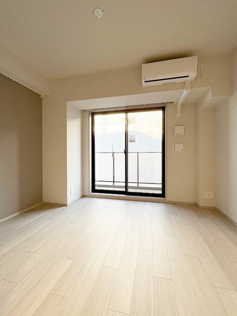 ※写真は同タイプ住戸です。(居間)