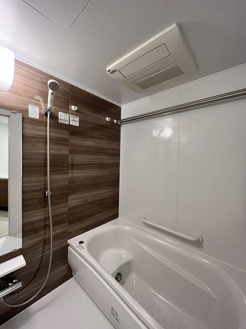※写真は同タイプ住戸です。(風呂)