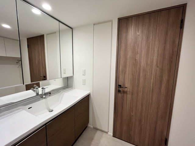 ※写真は同タイプ住戸です。(内装)