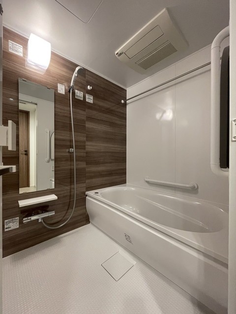 ※写真は同タイプ住戸です。(風呂)