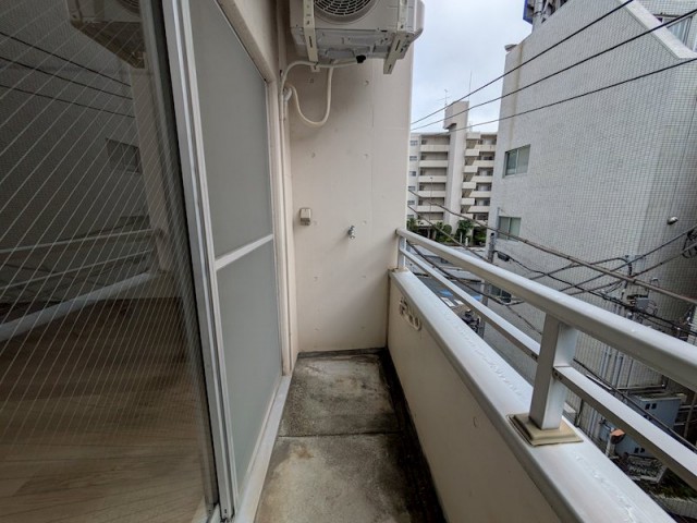 世田谷区役所 用賀出張所（用賀）（328m）(周辺)