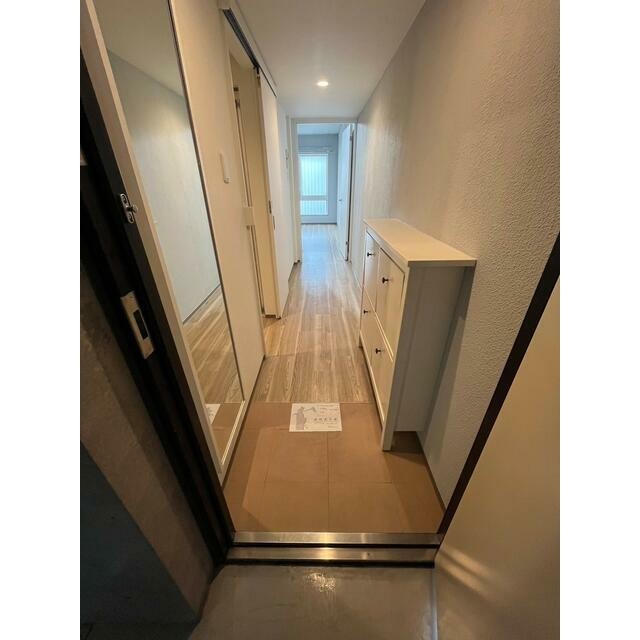 (玄関)
