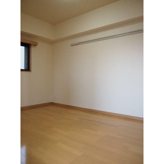 (居間)