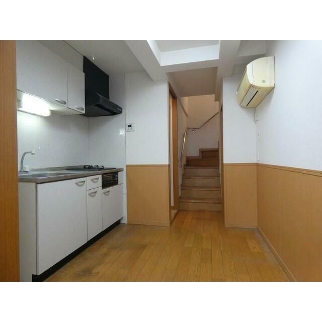 (居間)