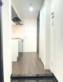※同仕様写真含む(玄関)