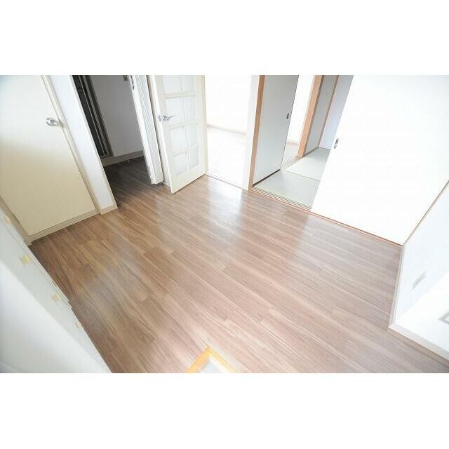 201号室のお写真です。（参照）