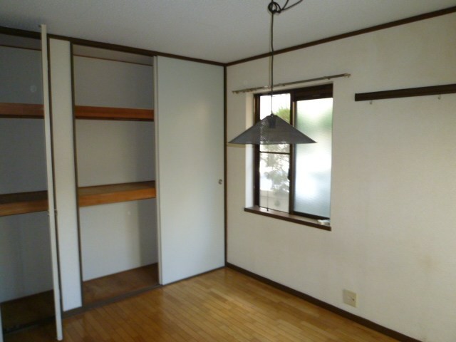 (居間)