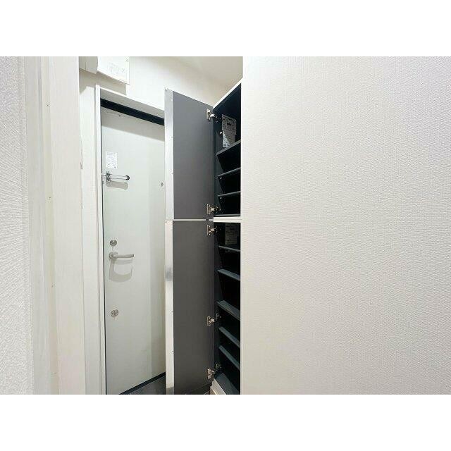 (玄関)