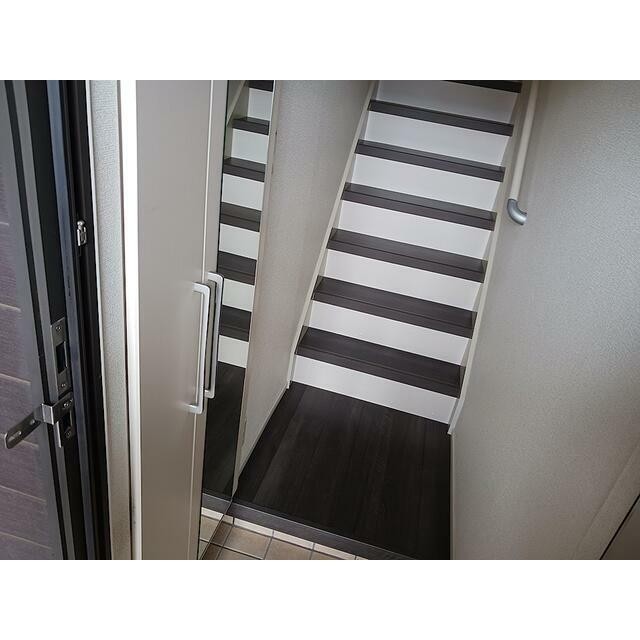 (玄関)