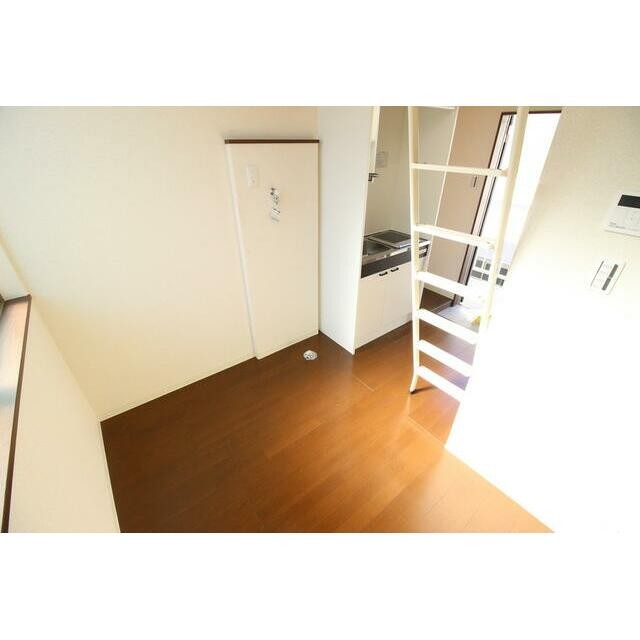 (居間)