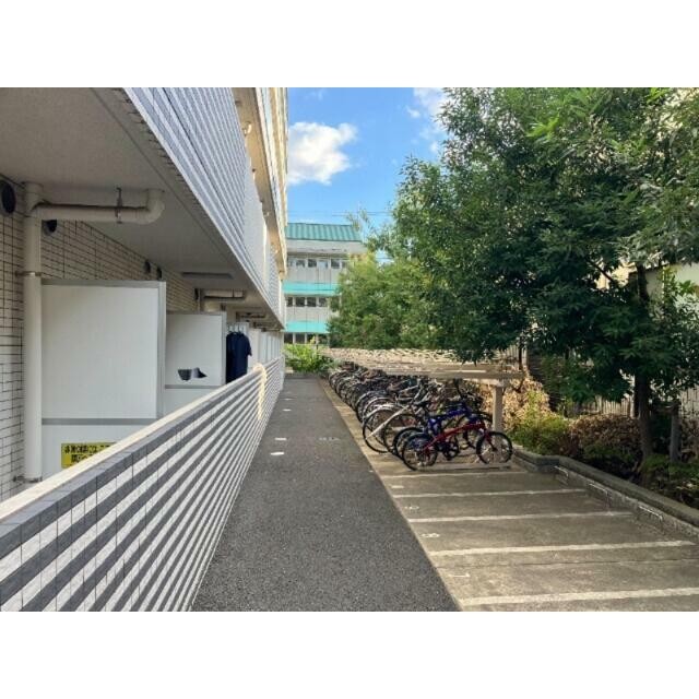 駐輪スペース