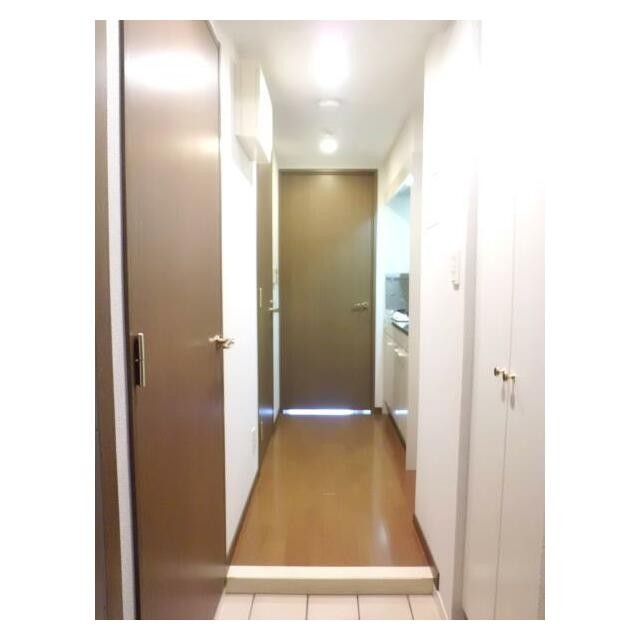 (玄関)