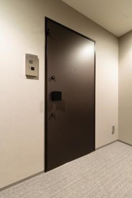 ※写真は同タイプ住戸です。(玄関)