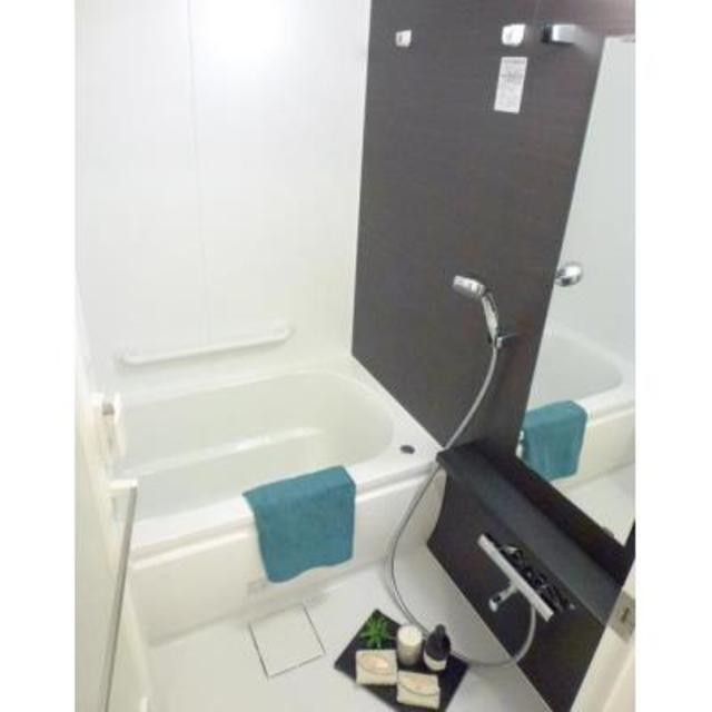 ※写真は同タイプ住戸です。(風呂)
