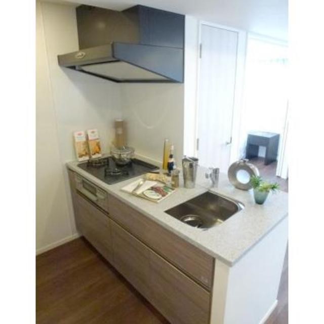 ※写真は同タイプ住戸です。(キッチン)