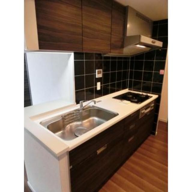 ※写真は同タイプ住戸です。(キッチン)